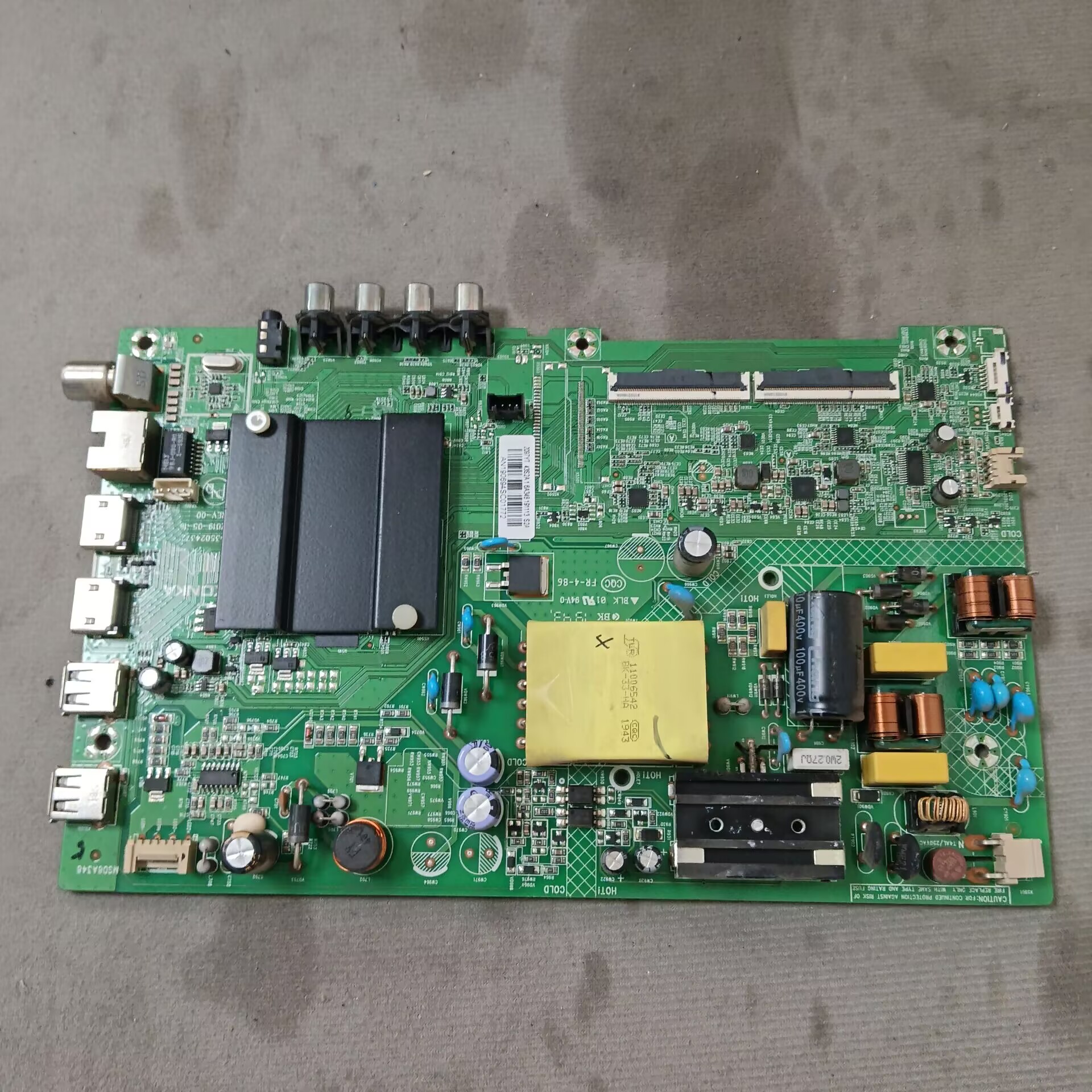 康佳LED43S2A主板35024372屏72002099YT