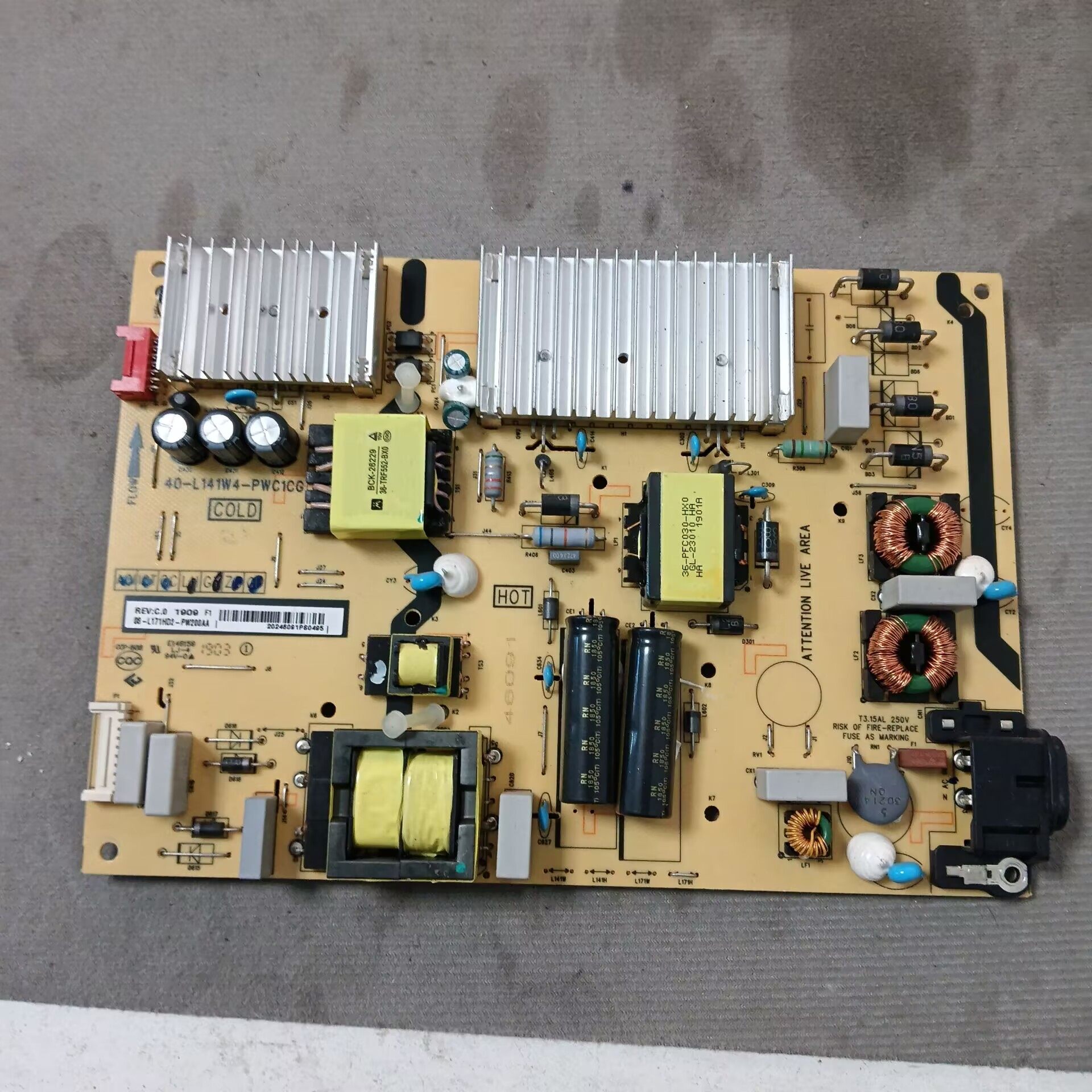东芝50U58CMC电源板40-L141W4-PWC1CG 08-L171HD2-PW200AA