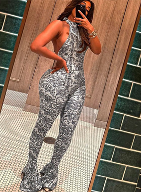 Backless, neck hanging, hip hugging jumpsuit露背挂脖连体裤女