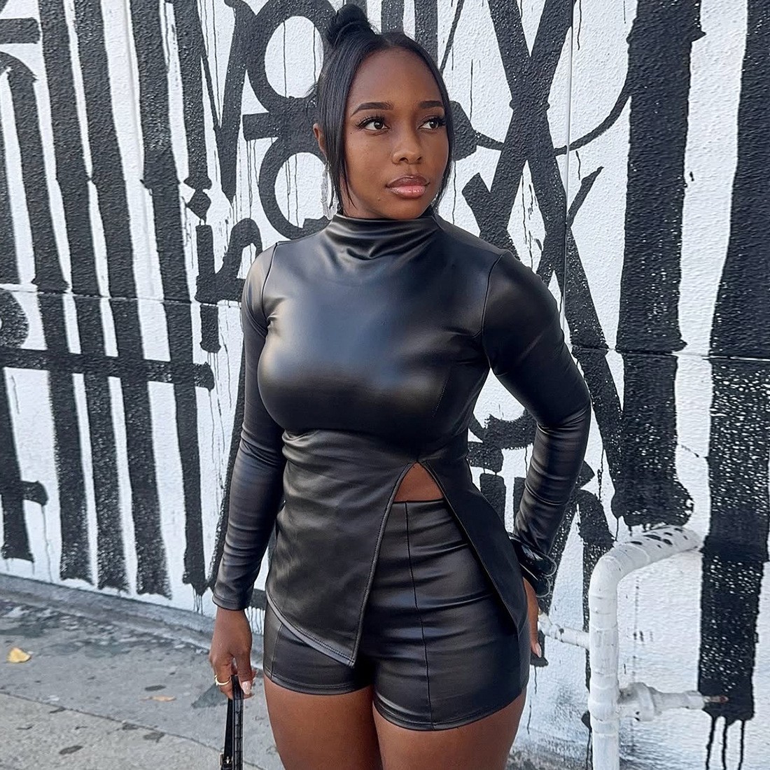 性感高腰提臀短裤套装