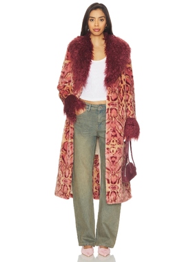 Unreal Fur CUVEE ROSE 大衣 红色老钱风REVOLVE小众新款