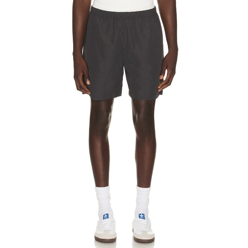 Fred Perry 短裤 26早秋新品 revolve小众新款图片