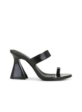 Steve Madden 思美登 PRIMAVERA 凉鞋黑色女款REVOLVE