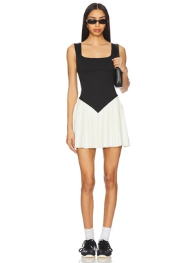 Port de Bras KASUMI 裙子 黑色、白色REVOLVE小众新款