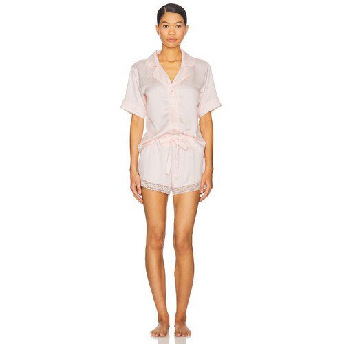 Flora Nikrooz SELENA 睡衣套装粉色舒适绸面家居服REVOLVE新款