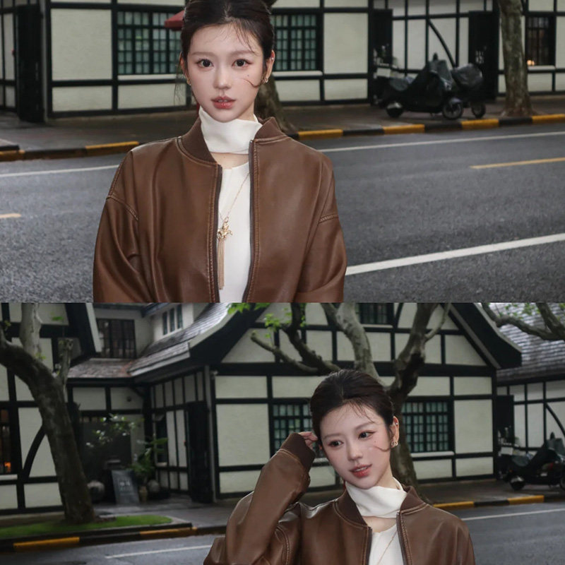 整整吃了一天同款superdow棕色美式复古风皮衣外套棒球服REVOLVE