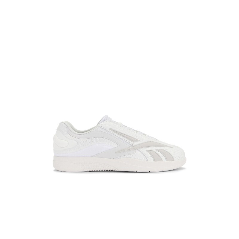 Reebok 运动鞋 白色 运动休闲风 女款REVOLVE小众新