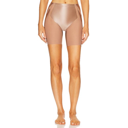 SPANX BOOTY LIFTING 短裤revolve时尚小众新款