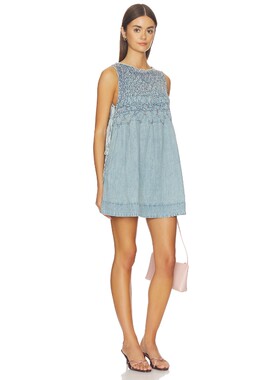 Free People 美式复古辣妹可调节牛仔娃娃裙无袖连衣裙 REVOLVE