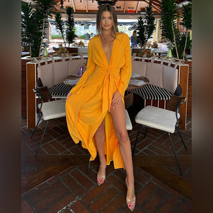 新款 Camila 长裙revolve春夏小众时尚 MILLIE Coelho