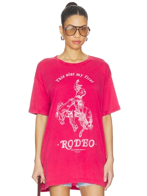 The Laundry Room THIS AIN'T MY FIRST RODEO 宽松T恤 revolve小