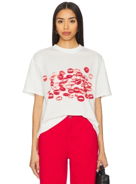 Never Fully Dressed T恤 白色REVOLVE