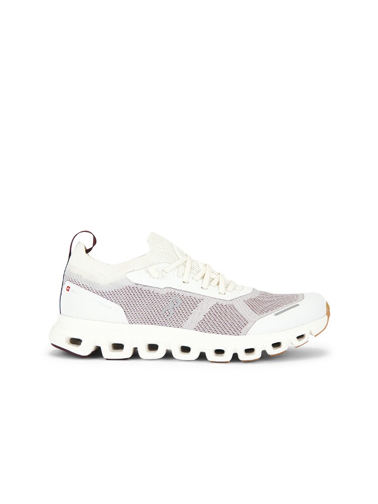 On CLOUD 6 VERSA 运动鞋 revolve小众新款