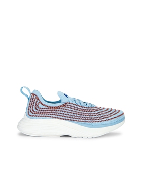 APL: Athletic Propulsion Labs浅蓝运动鞋简约风休闲球鞋REVOLVE