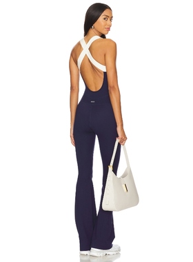 437 The Sculpt Onesie 藏青色 美式休闲风REVOLVE小众新款