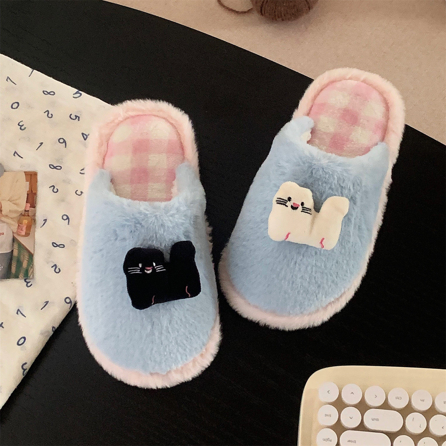 男女防滑2026新款趣味黑白小猫棉拖鞋家居个性卧室冬季情侣毛毛鞋