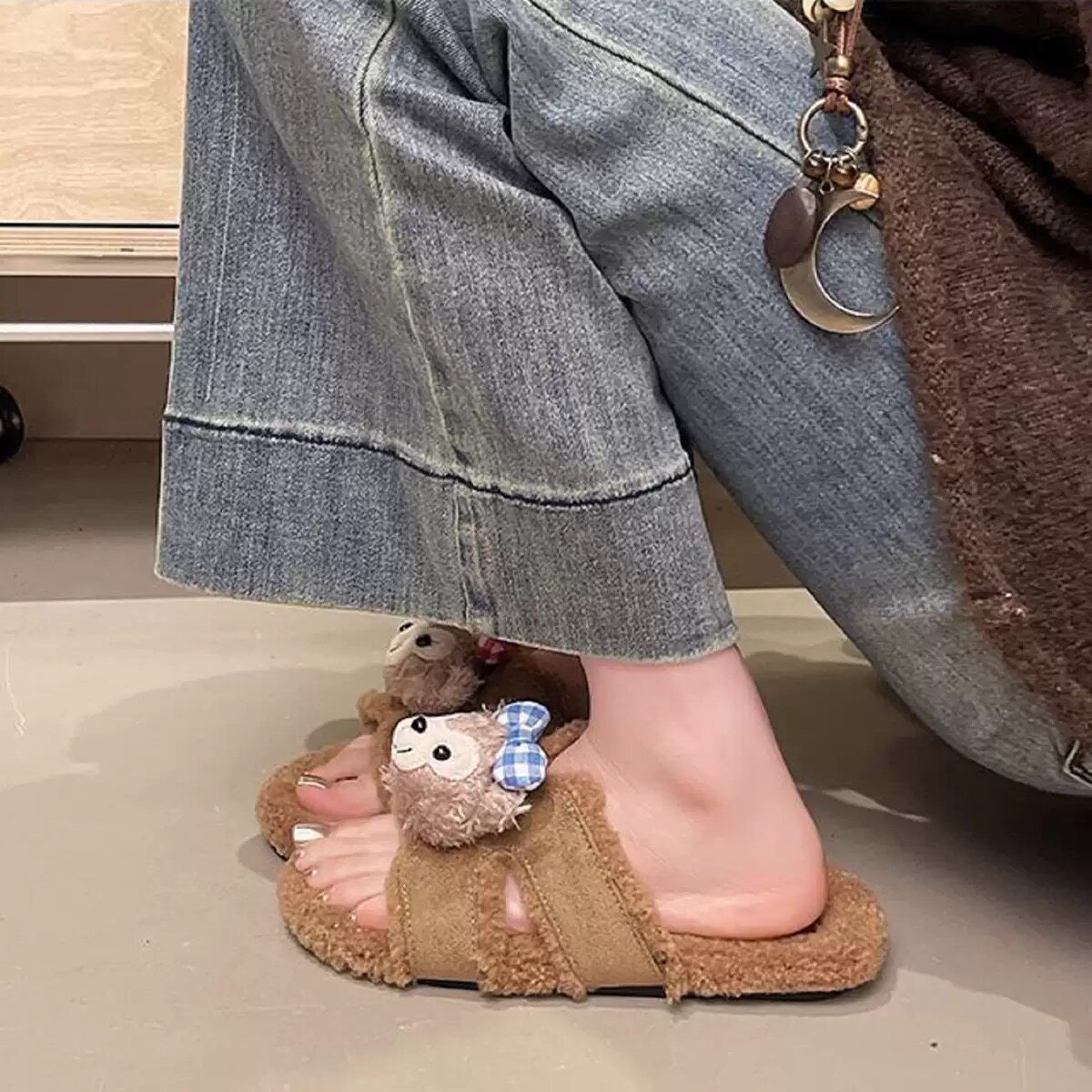 可爱风卡通毛毛拖鞋女秋