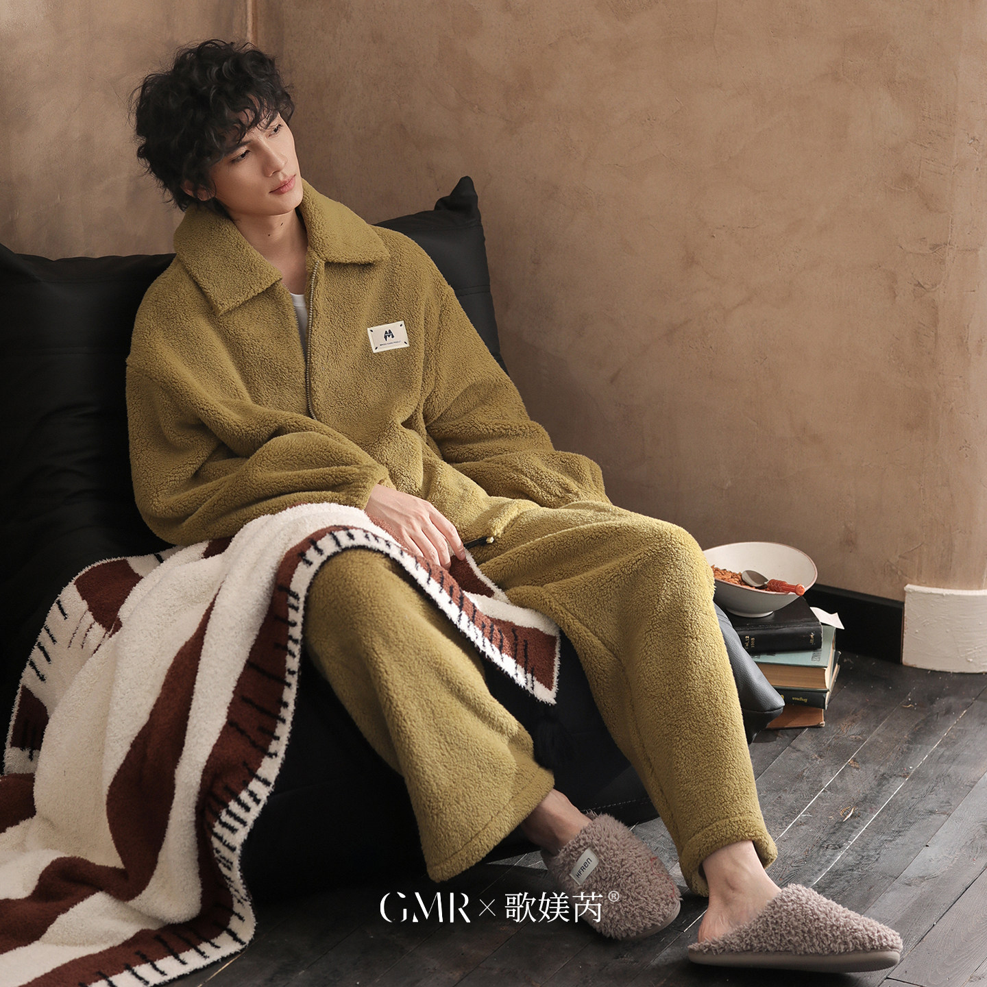 冬季睡衣男加厚保暖珊瑚绒可外穿翻领时尚男士宽松家居服秋冬套装,女士内衣/男士内衣/家居服,睡衣/家居服套装,淘宝优惠券,粉丝福利购,淘宝优惠卷