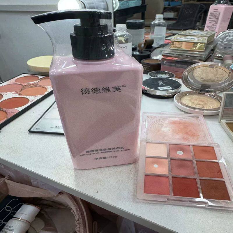 一抹白身体乳女全身滋润美白神器新娘面部脖子变白霜素颜霜烟酰胺