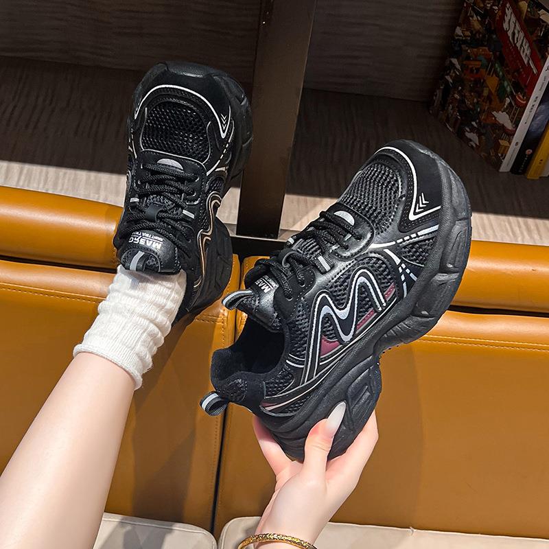 0网面系老爹鞋女鞋子225年运轻秋季新款时尚百搭便透气带动休闲鞋