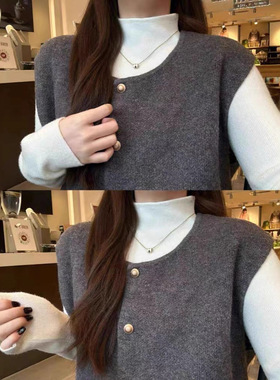 2025秋冬高级灰色温柔气质金色扣圆领针织马甲女叠穿上衣坎肩马夹