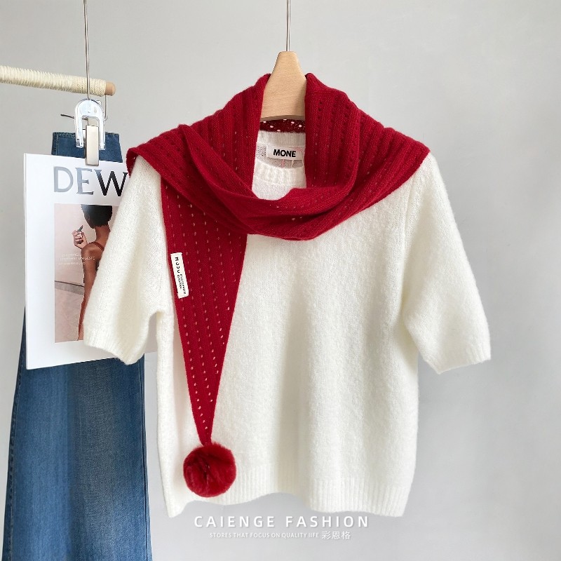 四季可用绵羊毛羊绒披肩女秋冬保暖针织兔毛球三角巾围巾简约复古