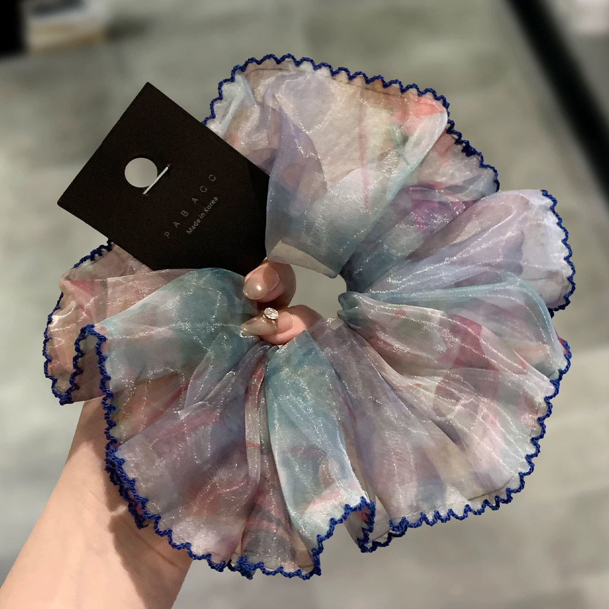 欧根纱晕染印花宽边肥肠圈女