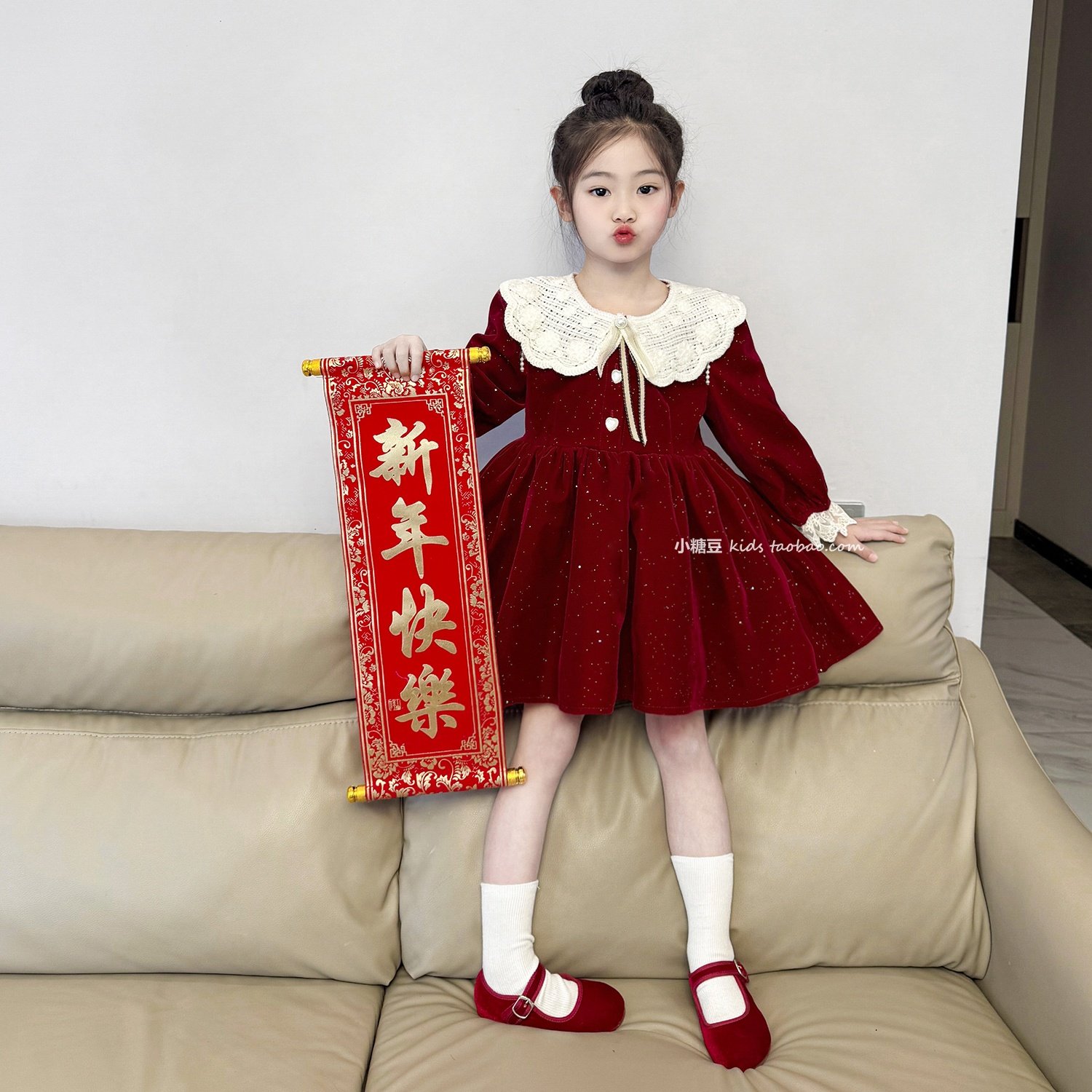 女童红色闪闪丝绒花边领连衣裙2025冬季新款女孩加绒公主裙拜年服,童装/婴儿装/亲子装,连衣裙,淘宝优惠券,粉丝福利购,淘宝优惠卷