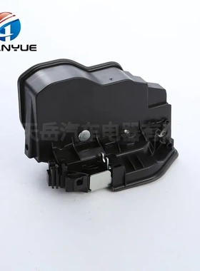 汽车中控门锁前左闭门器侧门锁 51217202143汽车车门锁块