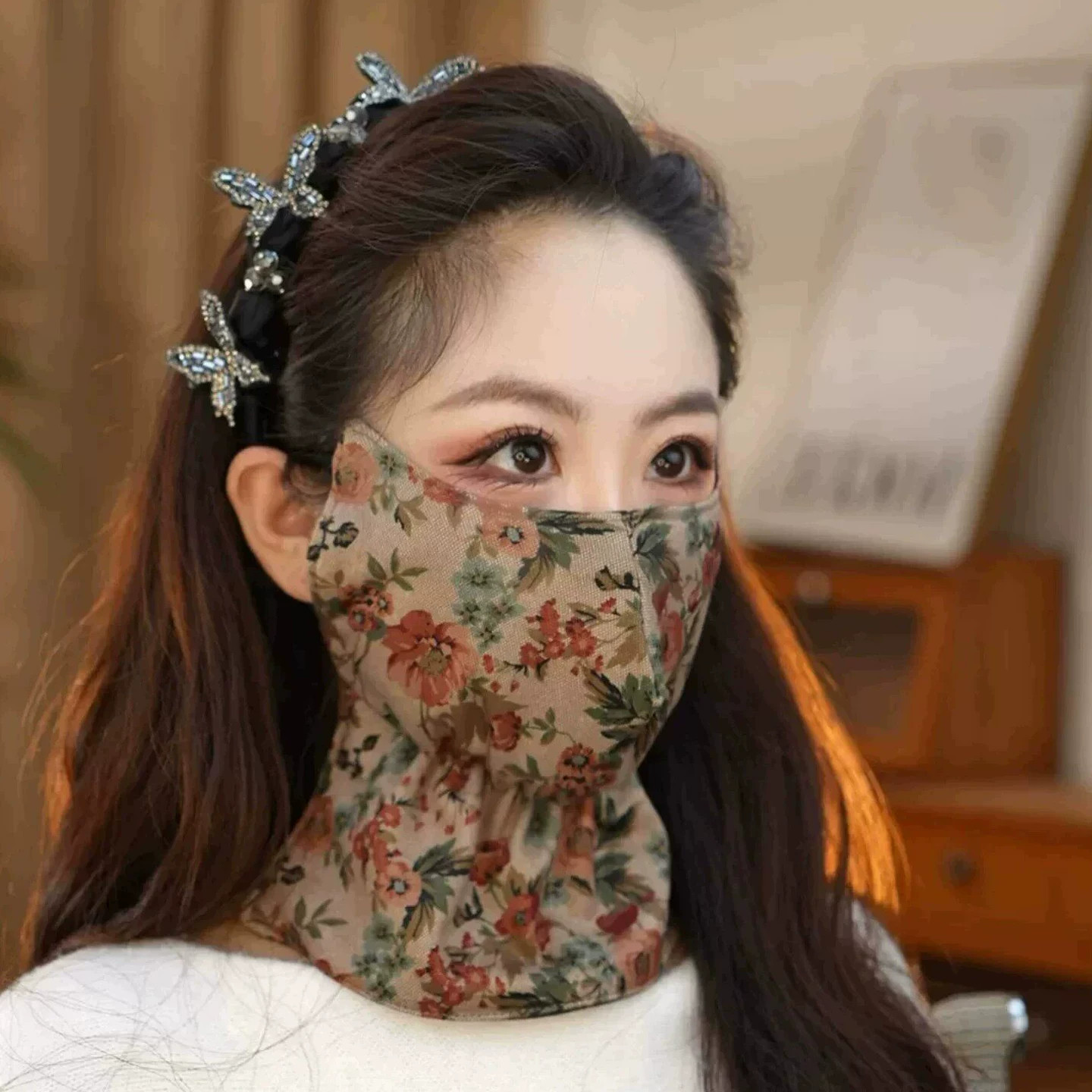 长款护脖口罩女秋冬季加绒加厚高颜值护眼角户外骑行防风防寒面罩