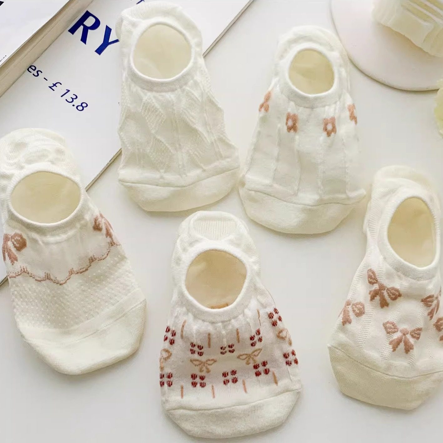 白色船袜女夏季薄款纯棉无骨短袜浅口隐形防滑不掉跟防臭吸汗透气,女士内衣/男士内衣/家居服,短袜,淘宝优惠券,粉丝福利购,淘宝优惠卷