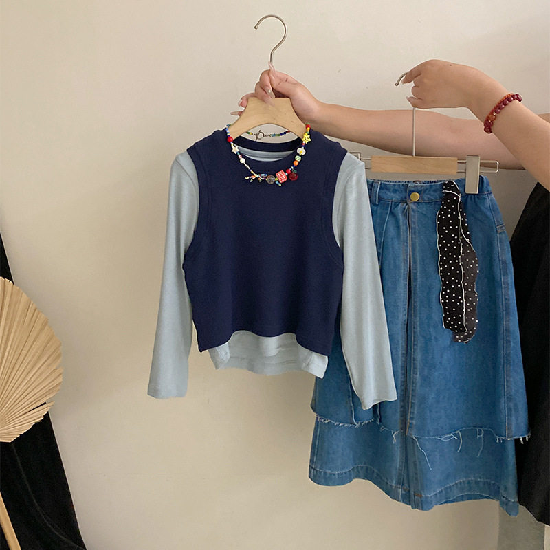 韩版女童春季新款纯色打底上衣针织背心2026洋气牛仔裙裤三件套潮