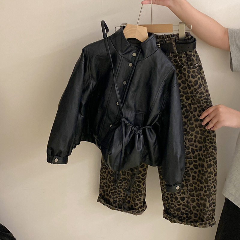 女童春季2026新款百搭皮衣包包外套中大童时尚豹纹休闲裤子两件套,童装/婴儿装/亲子装,夹克/皮衣,淘宝优惠券,粉丝福利购,淘宝优惠卷