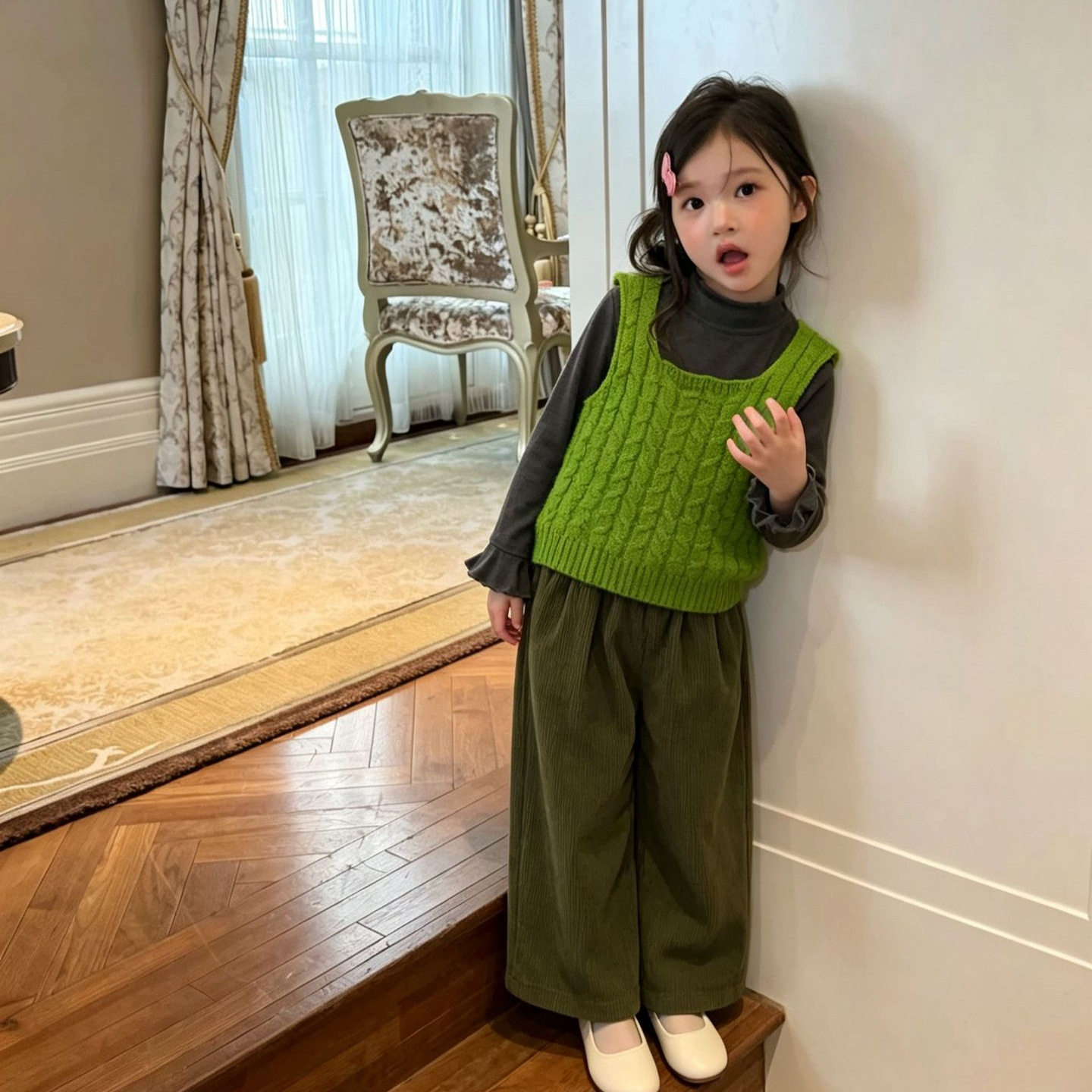 女童套装秋季新款毛衣背心打底衫儿童叠穿上衣韩版休闲灯芯绒裤潮