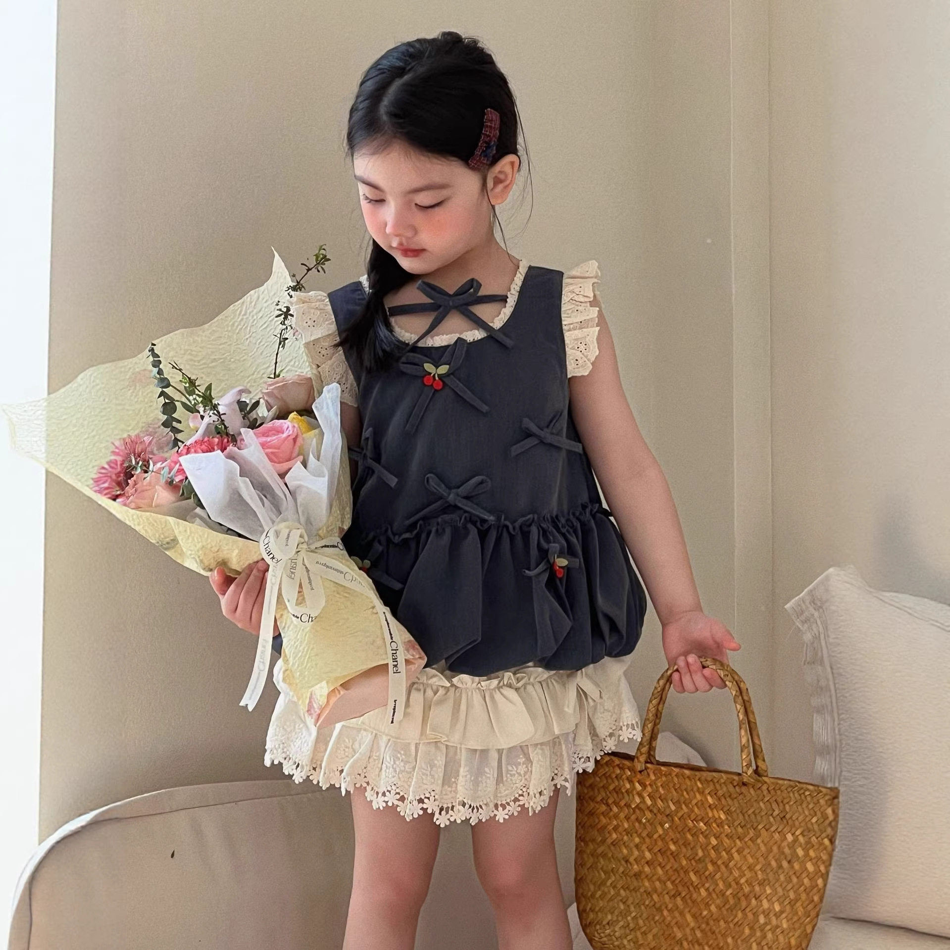 女童2026夏季新款甜美红色樱桃蝴蝶结花苞上衣蕾丝裙裤套装可爱