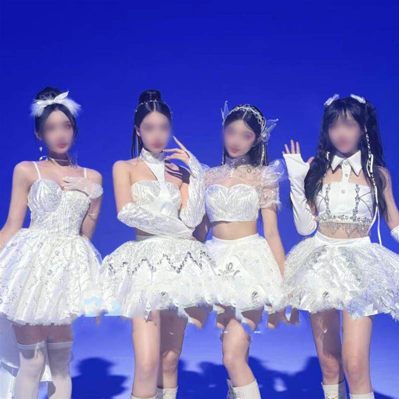 KPOP演出服女团M7主播白色同款新舞蹈队台套装打歌韩年会表爵士服