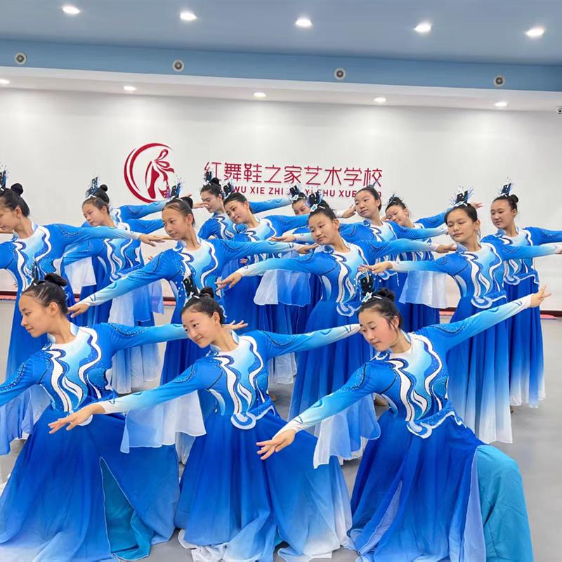 象山水月演出服古典女童大合唱蓝色长袖群舞飘逸中国现代风舞蹈服