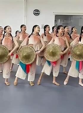 独尊渔梦渔阳舞蹈服斗笠星河万泉河水古典舞忆江南踩春儿童演出服