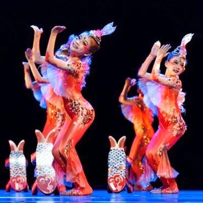 新款鲤鱼跃龙门儿童演出服鱼儿表演服鱼凳子道具鱼儿欢歌舞蹈服