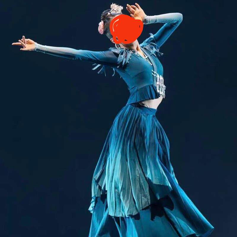 民族舞蹈服装花儿剧目服女子独舞苗族舞台演出表演服装饰艺考定制