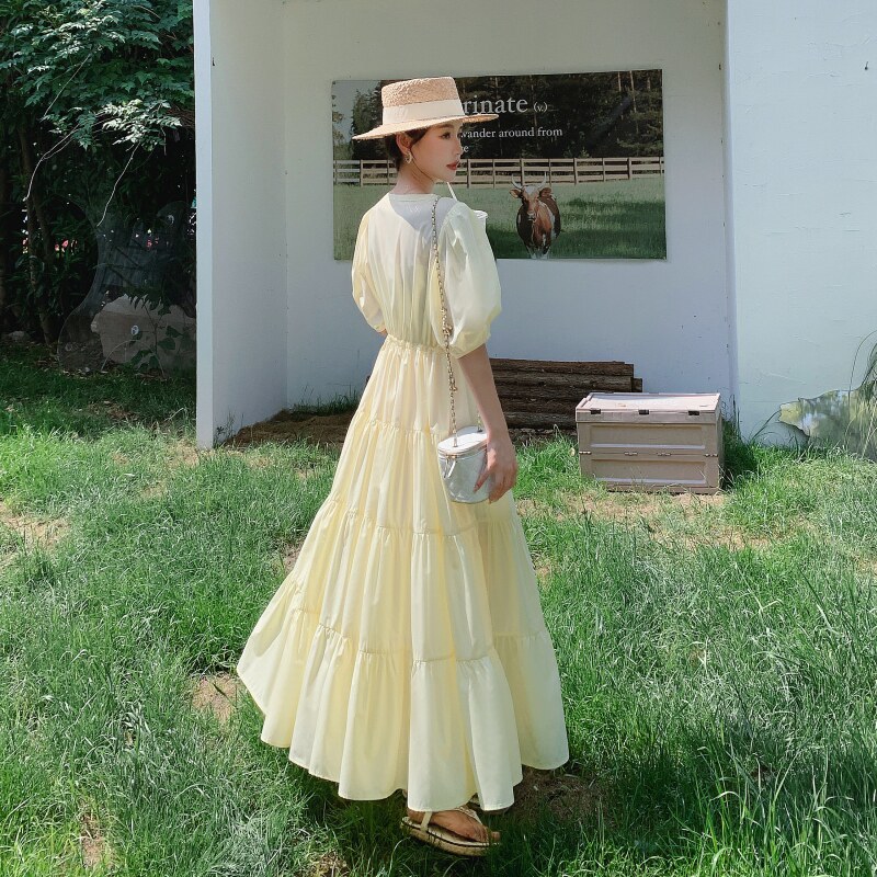 淡黄色温柔风v领连衣裙女夏高级感法式收腰显瘦仙气超仙及踝长裙