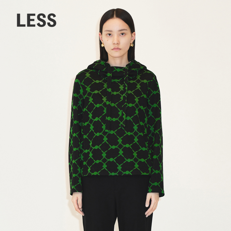 提花羊毛，布面有光泽，穿着更舒适温暖