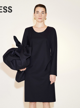 LESS春秋设计感小黑裙女赫本风拼接宽松圆领修身连衣裙2N2G11790