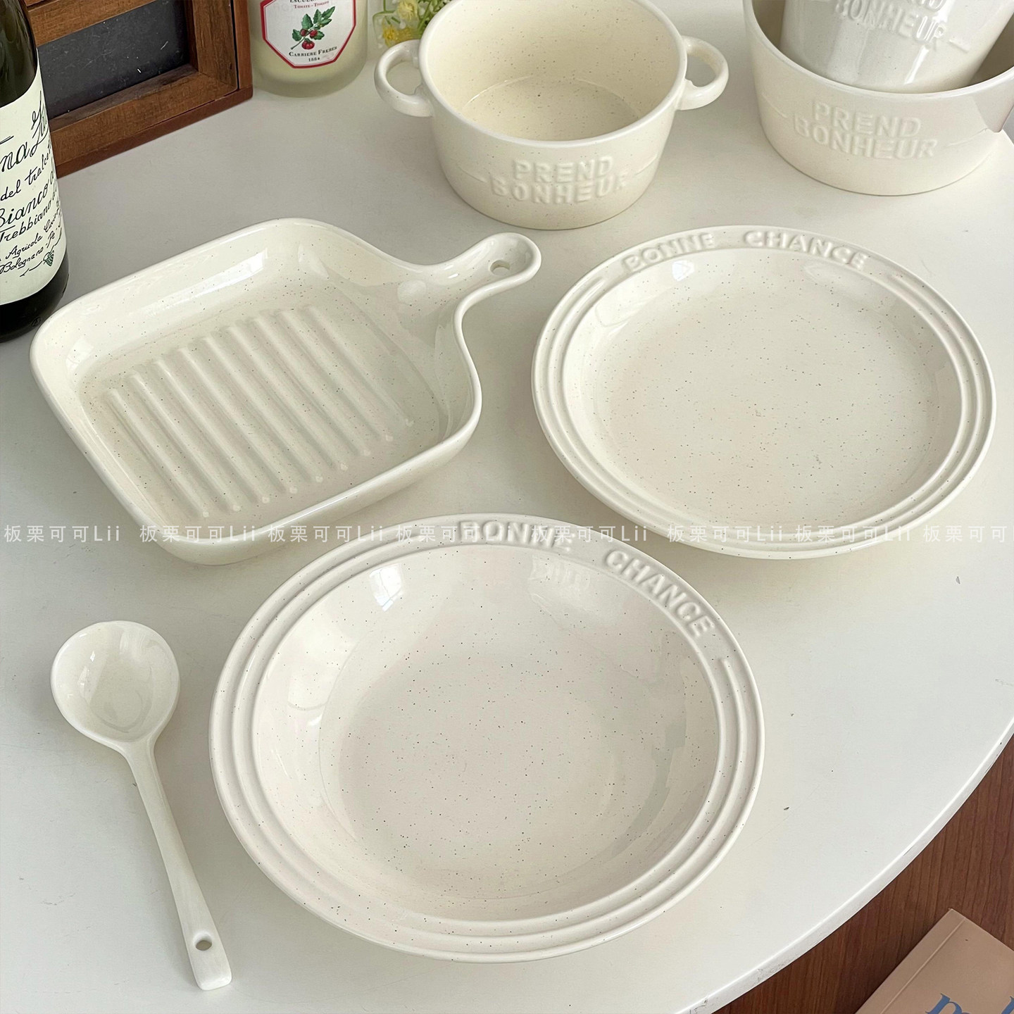 好看的盘子网红款漂亮餐盘高级感家用圆盘陶瓷沙拉盘甜品盘意面盘