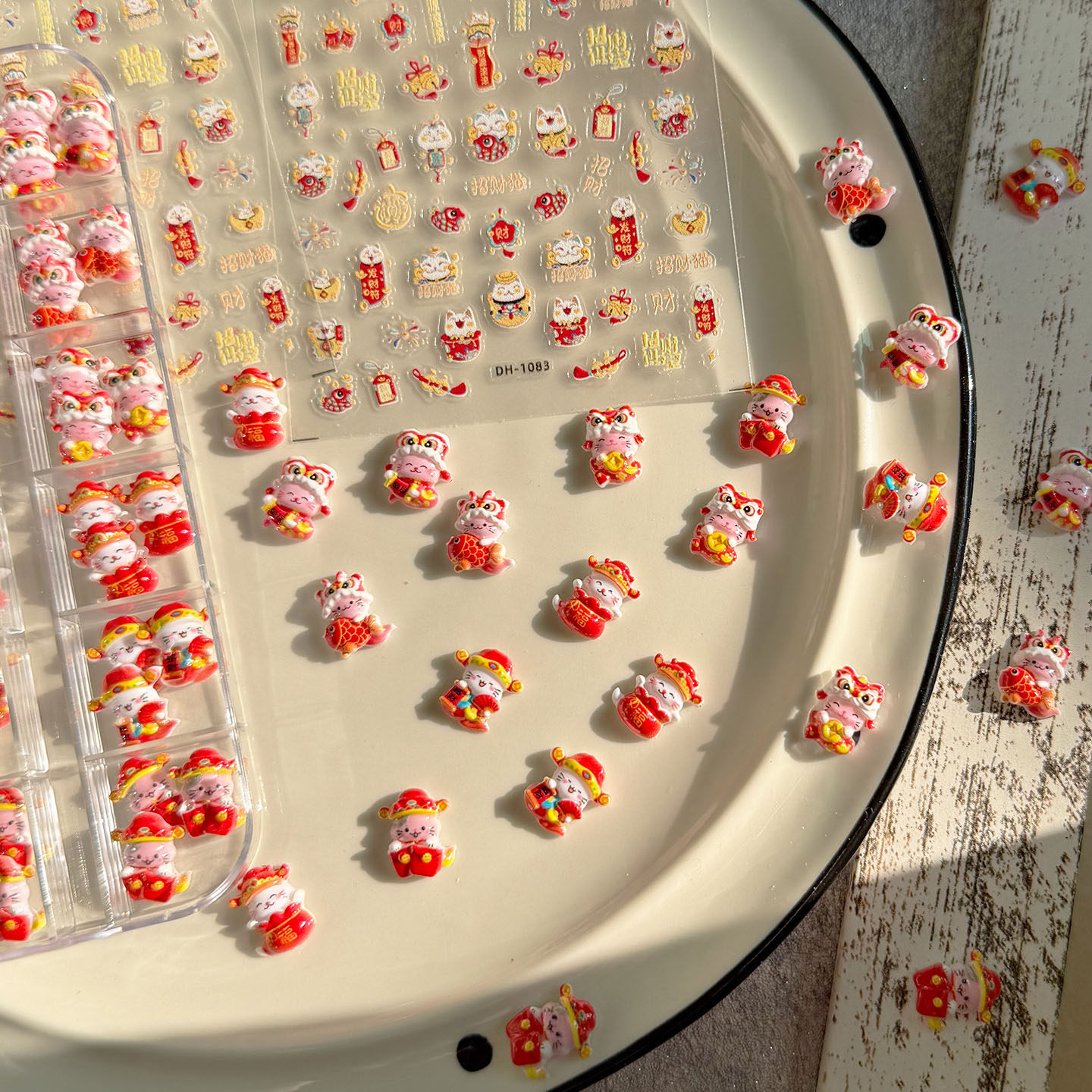 新年醒狮招财猫卡通美甲饰品可爱立体财神红包树脂diy穿戴甲配饰,彩妆/香水/美妆工具,美甲工具,淘宝优惠券,粉丝福利购,淘宝优惠卷