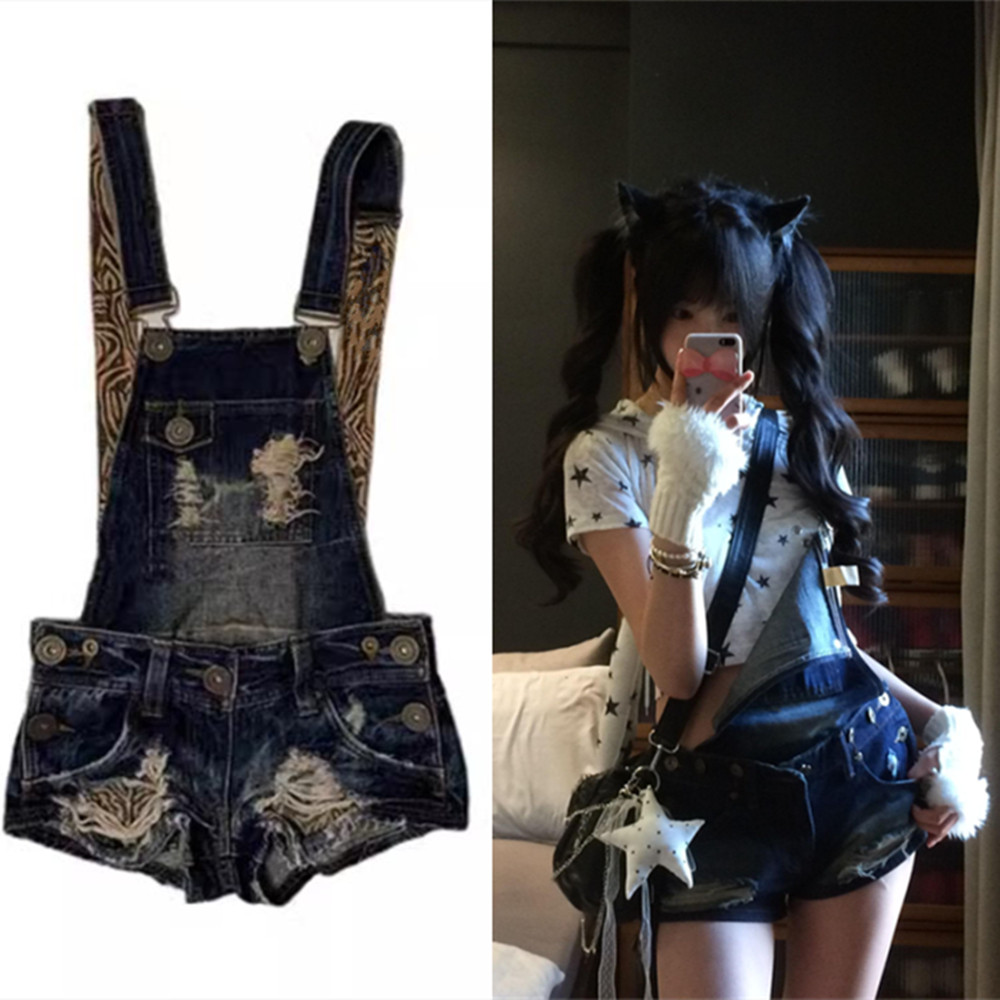 时尚套装牛仔背带短裤辣妹俩件套