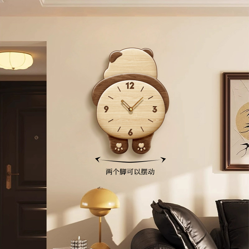 奶油风熊猫钟表挂钟客厅2024新款简约网红家用挂墙创意时钟装饰画