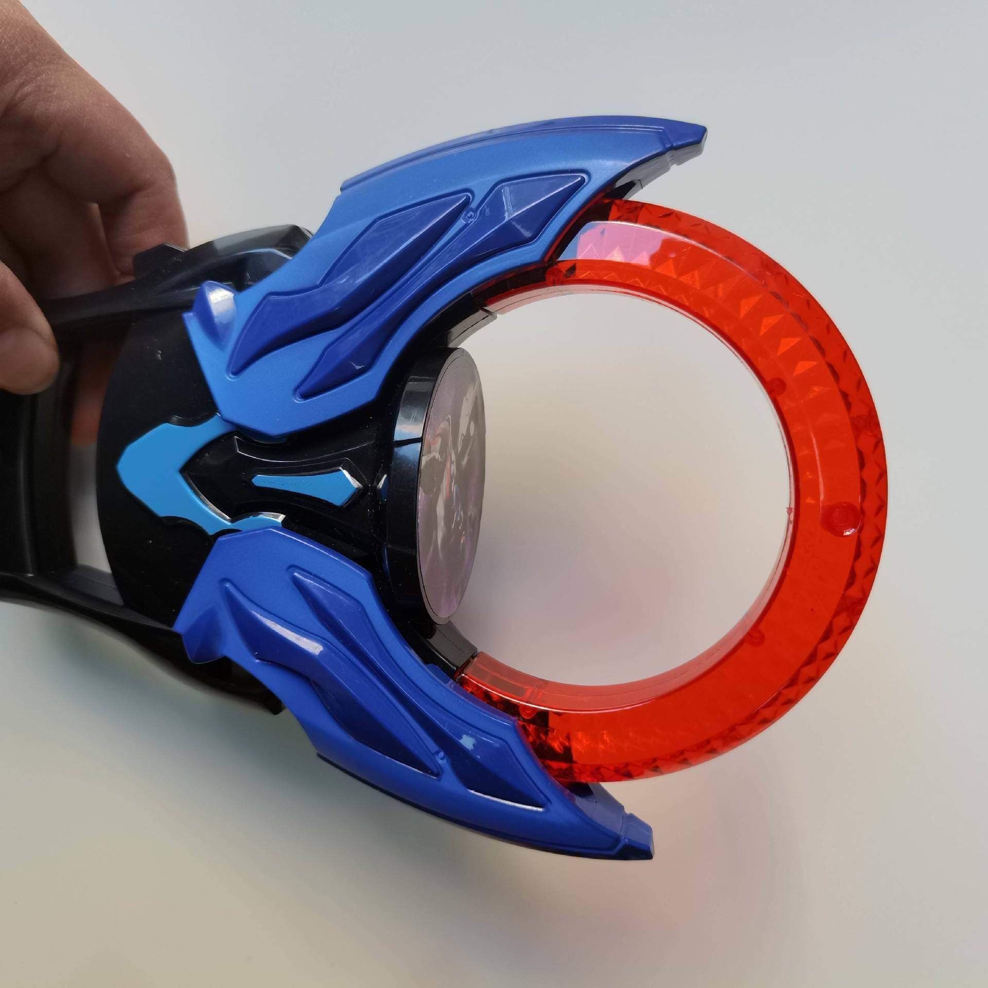 欧布奥特曼黑暗圆环变身器开合插卡感应声光艾克斯召唤器热卖玩具