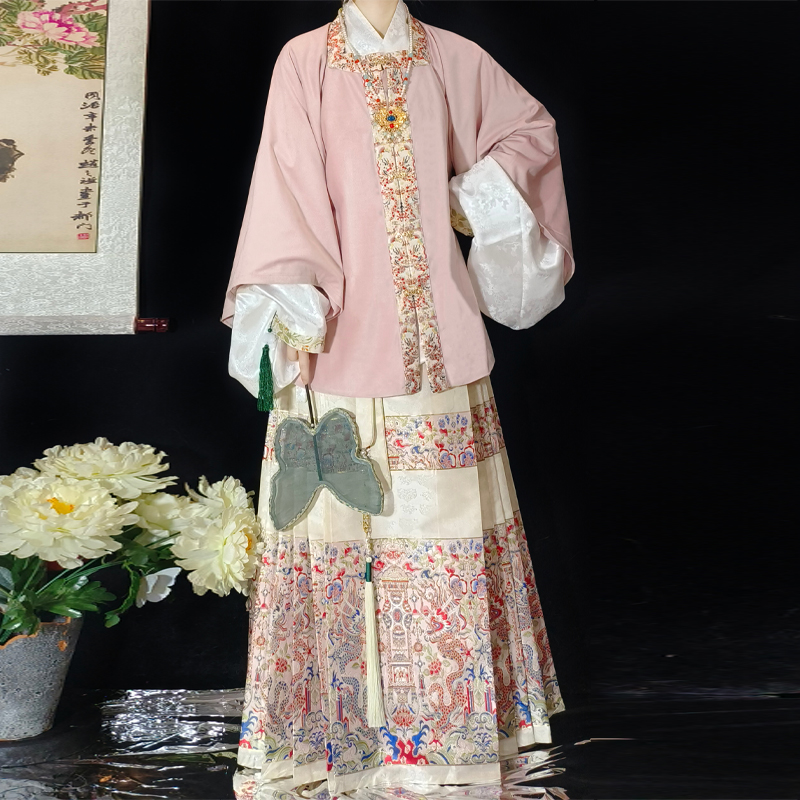 梦桑塔2023丝绒加绒妆花马面裙