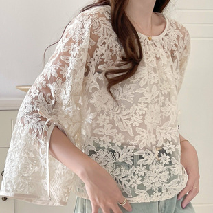 日韩外贸女装夏季新款圆子开叉系带花卉蕾丝衬衫蕾丝衫女上衣